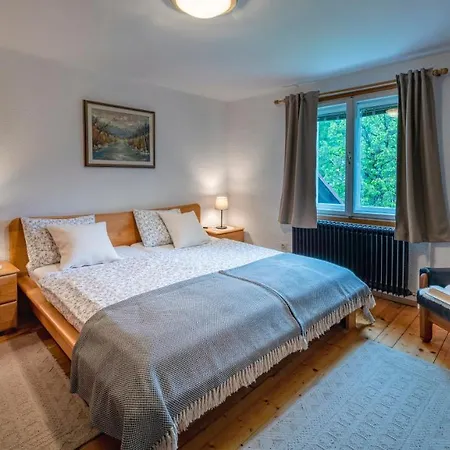 Apartma In Sobe Pr'objan Guest house