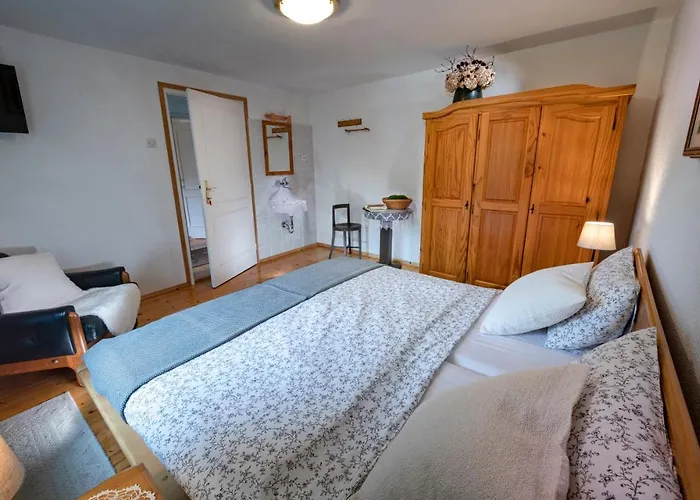 Hiša za goste Apartma In Sobe Pr'objan